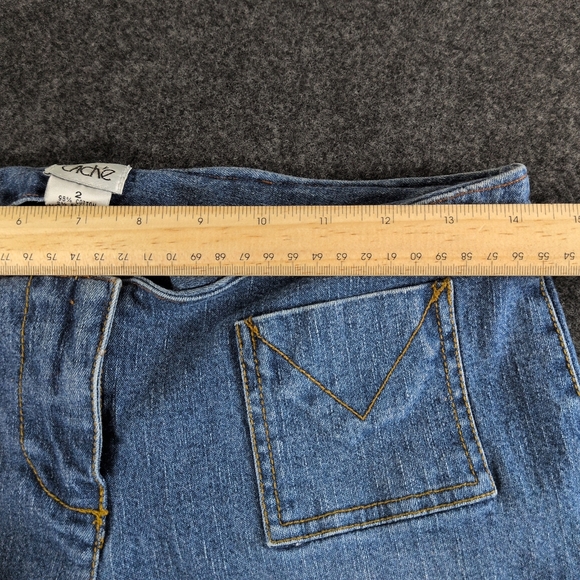 Cache Low Rise Capri Jeans - Picture 5 of 8